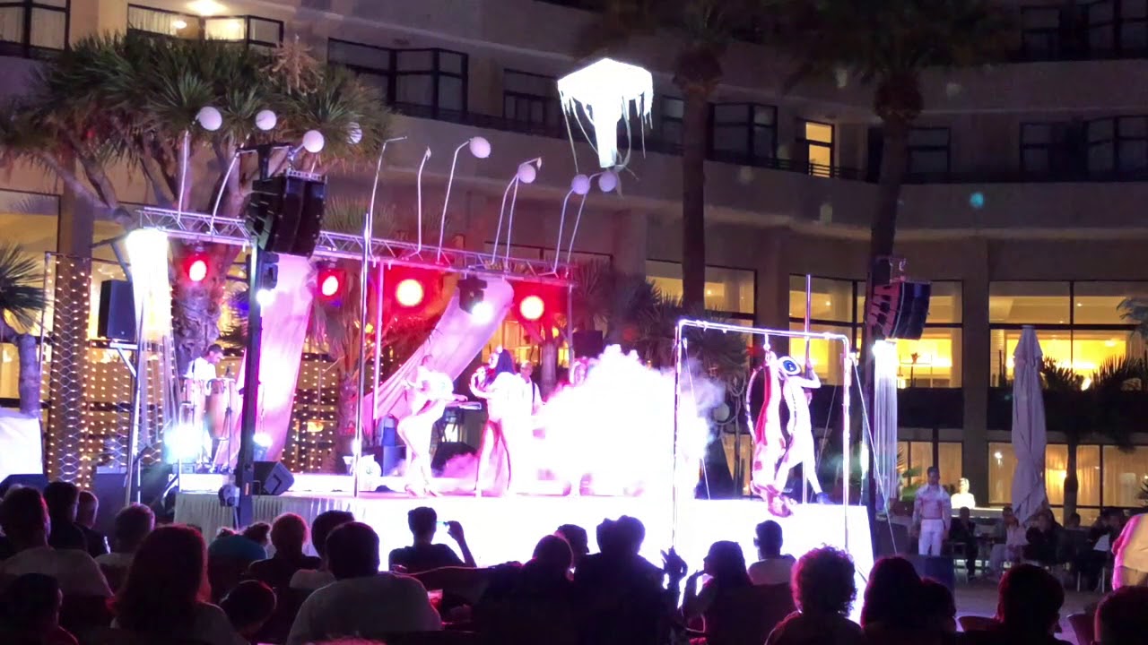 White Party im Q10 Conquistador