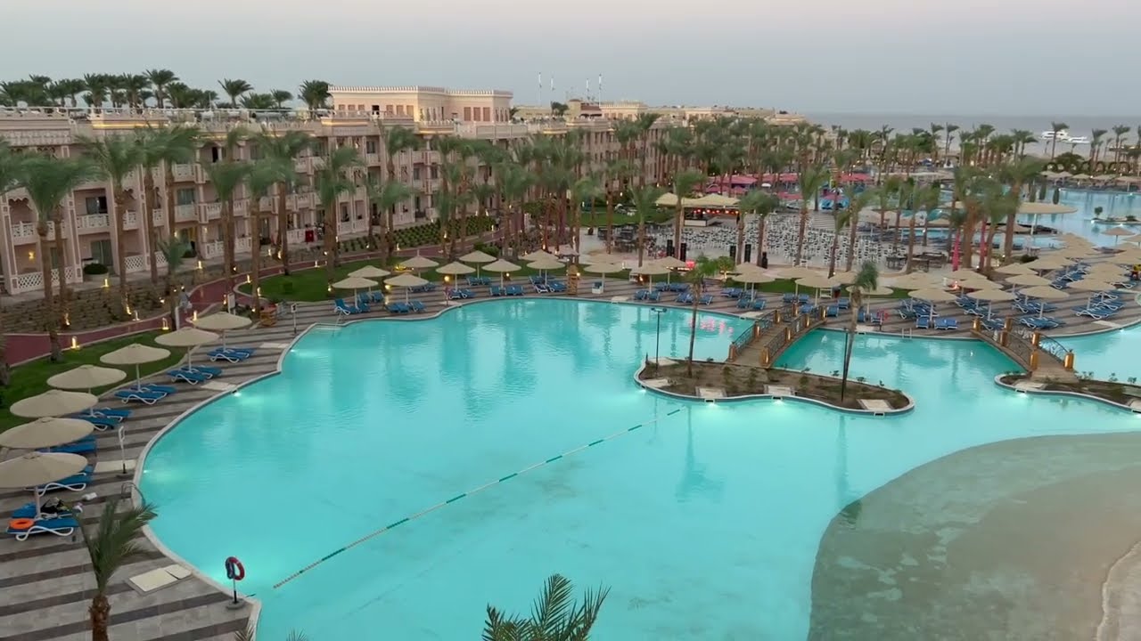 Pickalbatros Beach Resort
